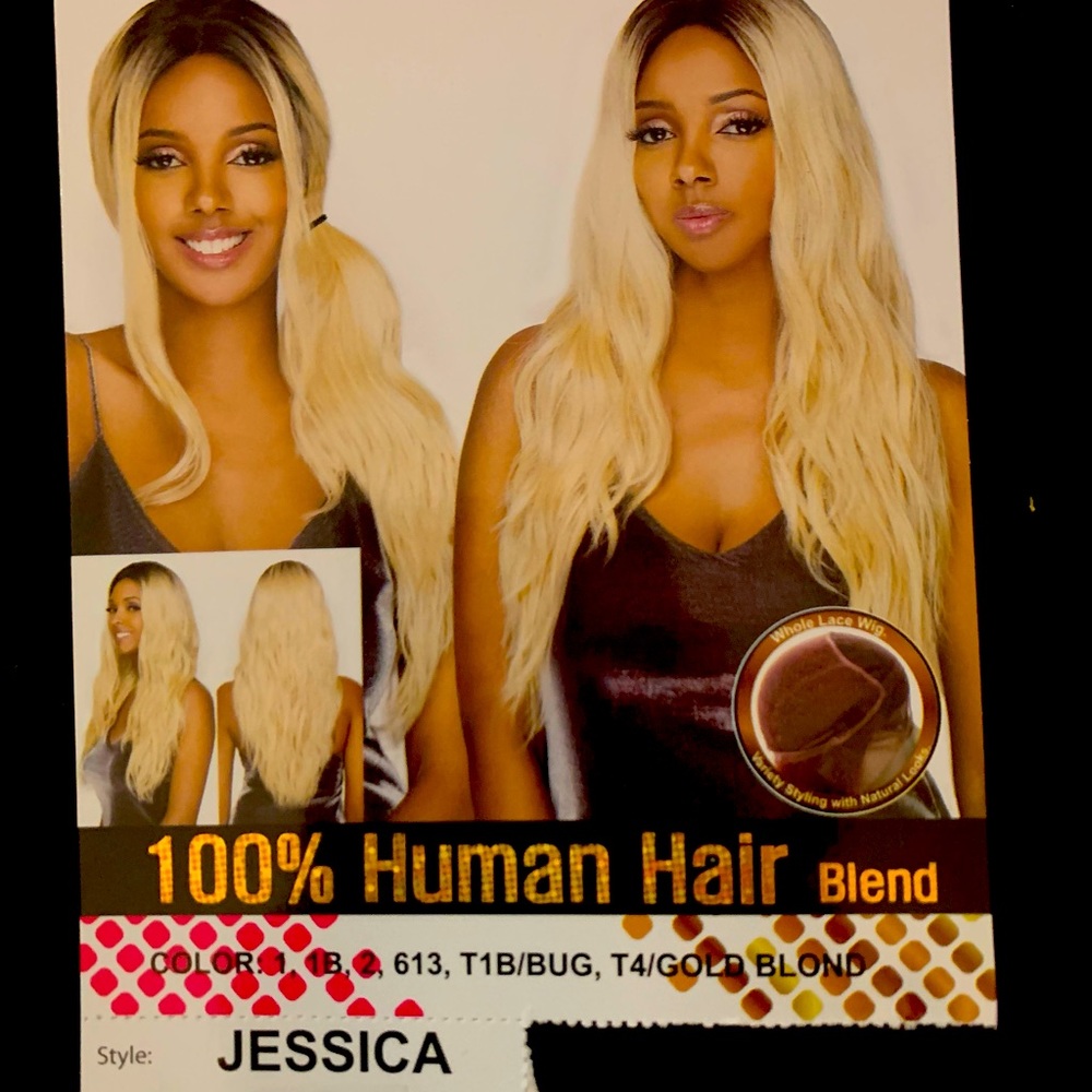 Amy Aviance #2 Dark Brown
Whole Lace Human Hair Blend Wig
